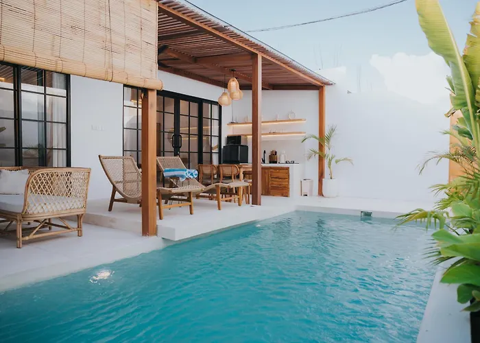 Brandon With Private Pool