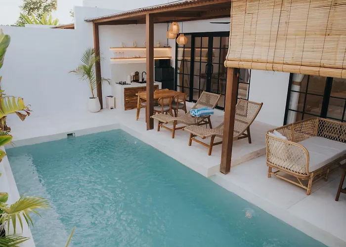 Brandon With Private Pool * Lovina